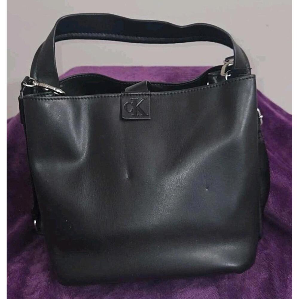 Black Calvin Klein Bucket Bag With Magnetic Closure NWT